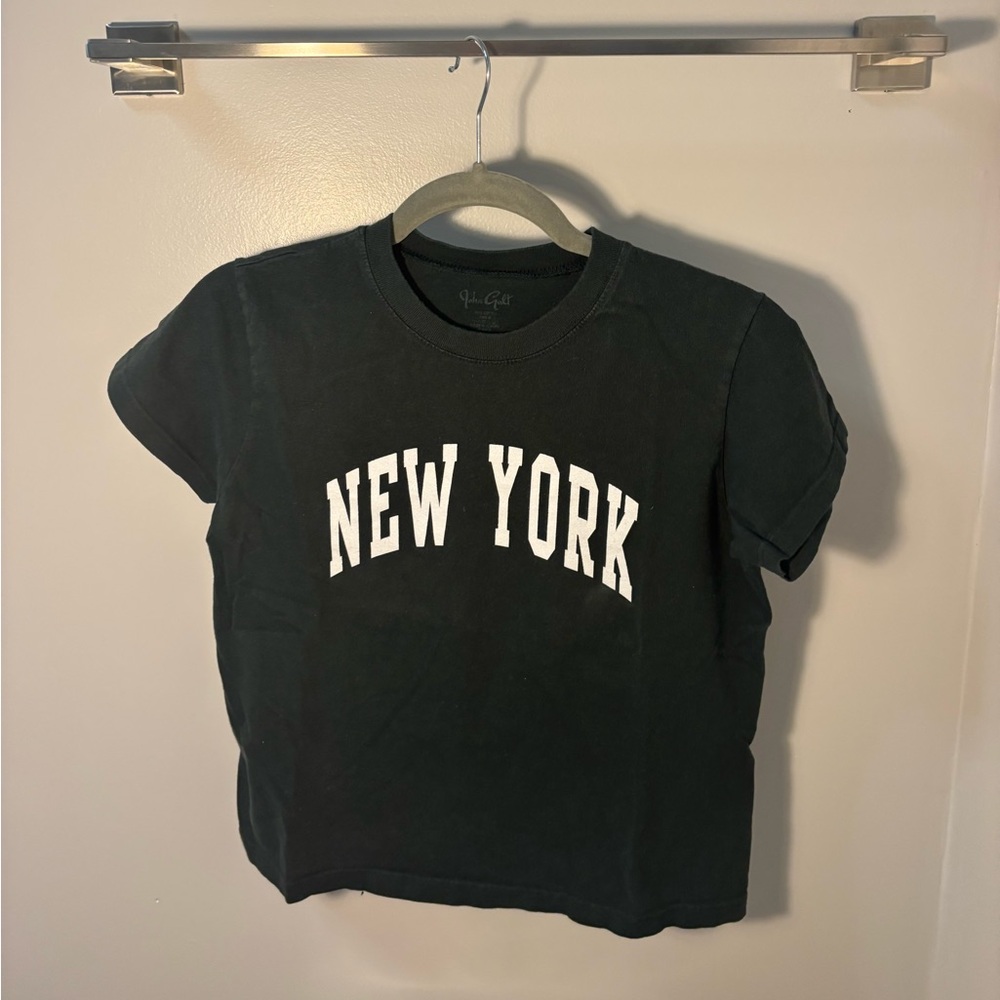 Dark green Brandy Melville New York cropped t-shirt